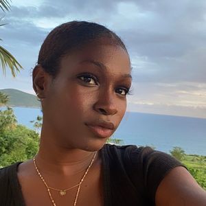 Meet your Posher, Astria